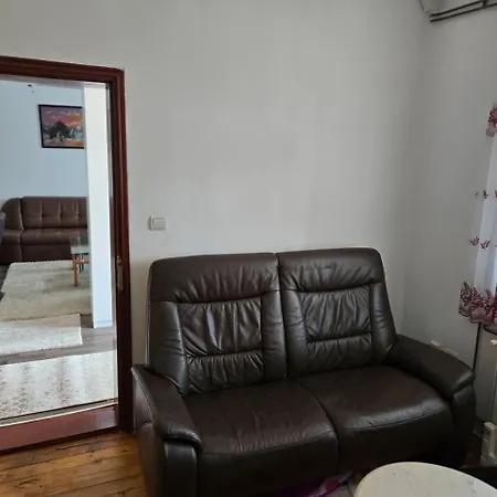 Konak Kragujevac 别墅 克拉古耶瓦茨